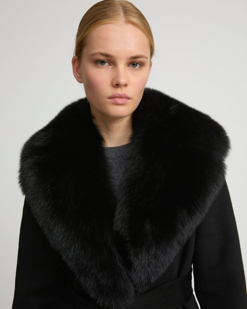 Hamida Cashmere Elegant Fur neckline Coat