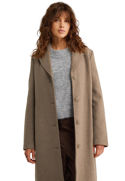 HAMIDA Tailored Wool Coat with Defined Waist and Classic Lapel
