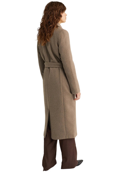 HAMIDA Tailored Wool Coat with Defined Waist and Classic Lapel