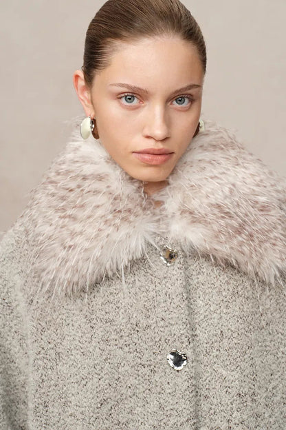 Blossom Detachable Fur Collar Coat in Wool